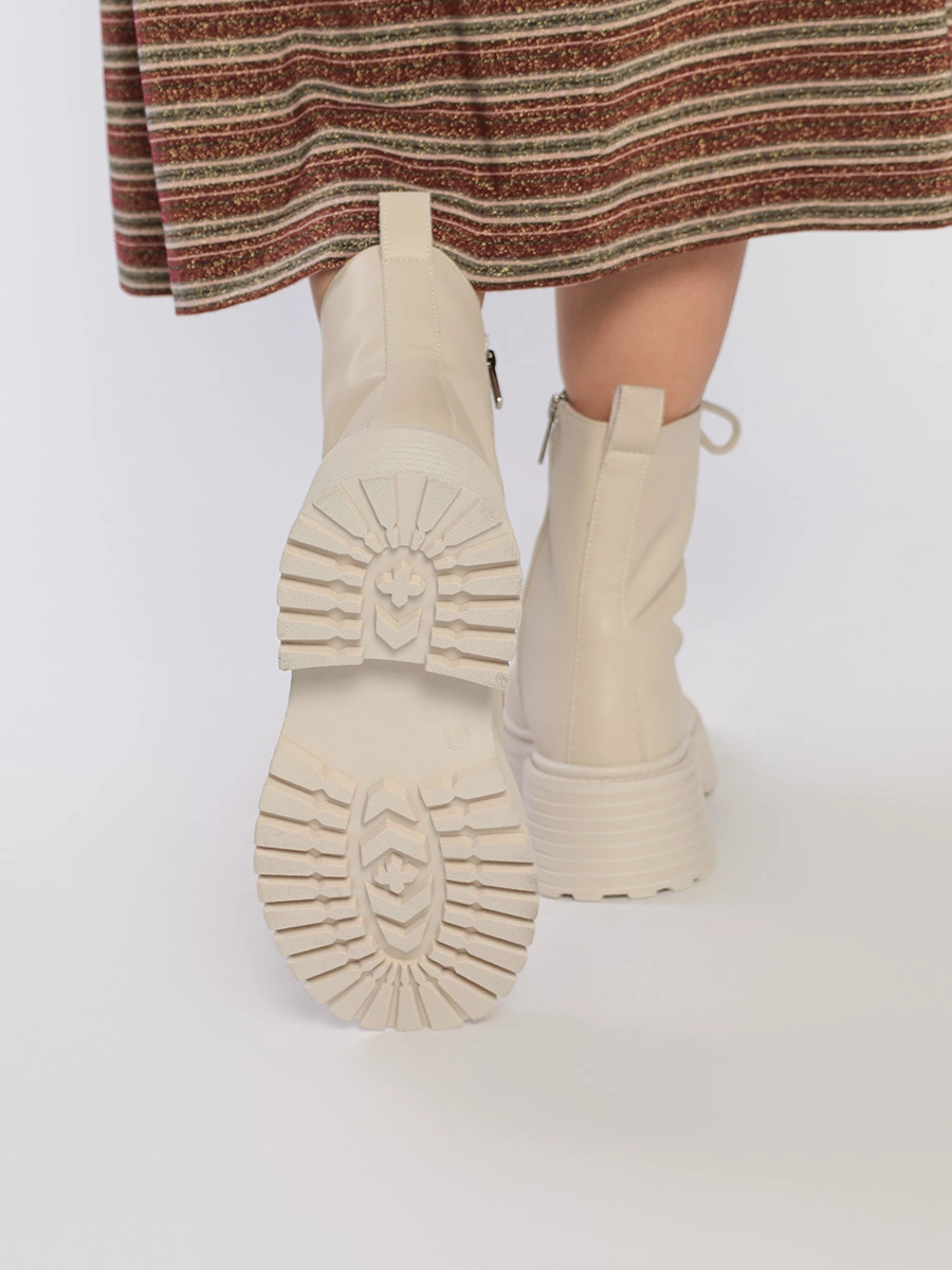 Ботинки-дерби бежевого цвета со шнуровкой и молнией